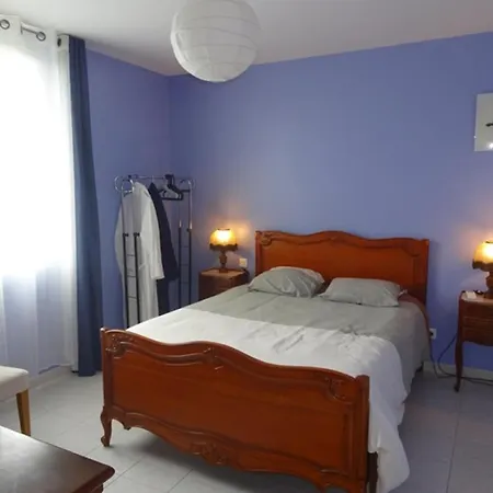 Carpe Diem : Mer, Montagne Et Jacuzzi Holiday home Toulon