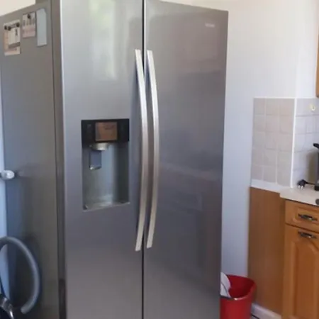 Carpe Diem : Mer, Montagne Et Jacuzzi Holiday home Toulon